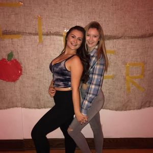 Meet your Posher, Clare